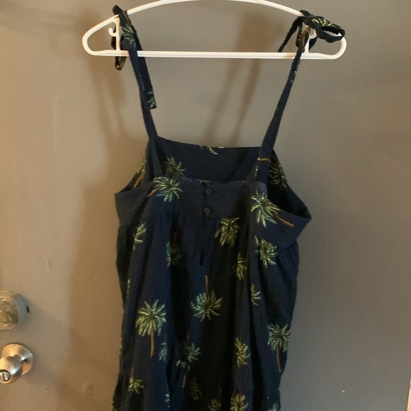 LOFT Beach Navy Dress with palm trees - Picture 4 of 5